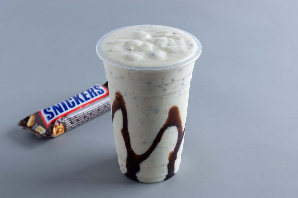 75-Snickers Milkshake.jpg
