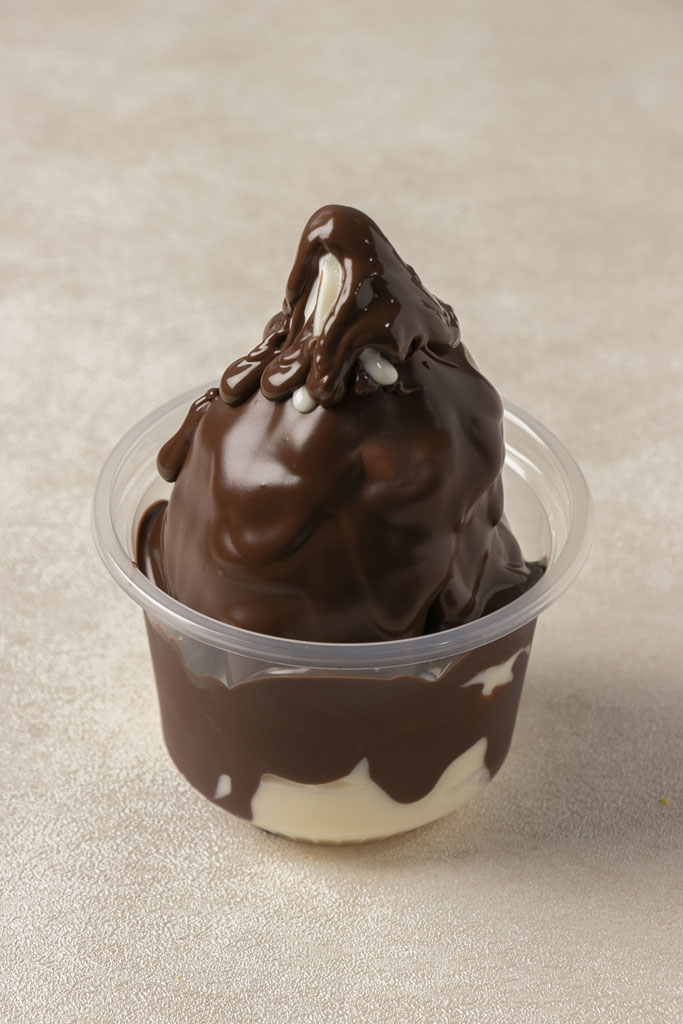 143-Nutella Topping Sauce Ice Cream .jpg